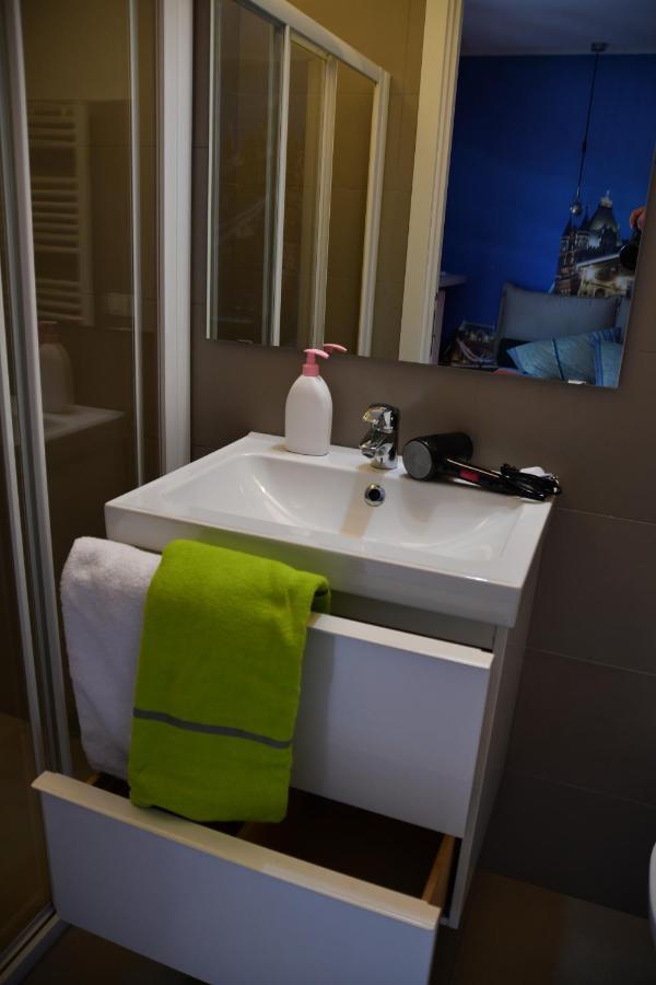 Smile Accomodation Sun Aosta Luaran gambar